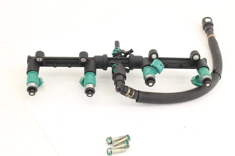 2012 Honda Cbr1000rr Main Fuel Injector Set Pipe Hose Bolts Foto 4 de 4