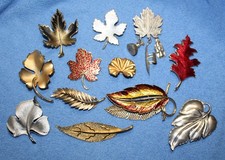 Vintage Lot of 12 Leaf Broches Pins Gold Tone Silver Tone Enamel 6 Signed