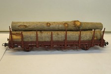 Roco Rungenwagen mit Holz Stämme als Beladung  H0