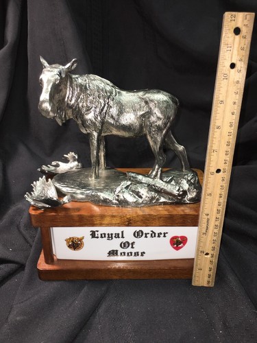 Loyal Order Of Moose Large Whiskey Decanter In Wood With Heavy Metal Moose Rare! - Picture 3 of 12