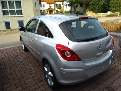 Unfall Opel Corsa 1 2 L 80 Ps Klima Mfl Opel Alu 6 X Ab