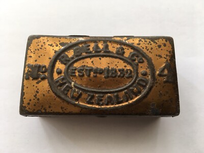 C1880s VINTAGE R.BELL&Co No 4 NEW ZEALAND VESTA TIN