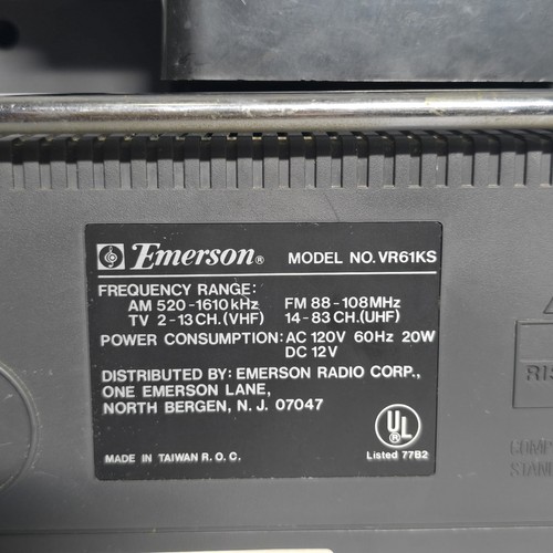 Vintage 1986 Emerson VR61KS Black White TV AM FM Radio Under Cabinet Portable - Picture 5 of 9