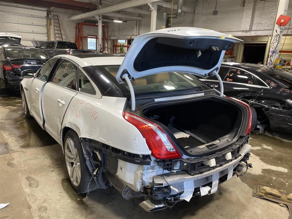 CAJA FUSIBLES JAGUAR VANDEN PL XJL XJR 2010 10 2011 11 2012 12 1417129 Foto 3 de 4