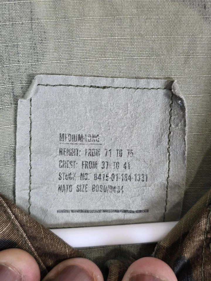 Chaqueta De Colección Ejército de Estados Unidos Para Hombres Mediana Larga BDU Woodland Camuflada Ripstop Años 90 Grunge Foto 3 de 4