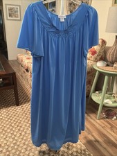 VINTAGE Shadowline Women  s Nightgown Embroidery Soft Nylon Sleepwear Sz 3X BLUE