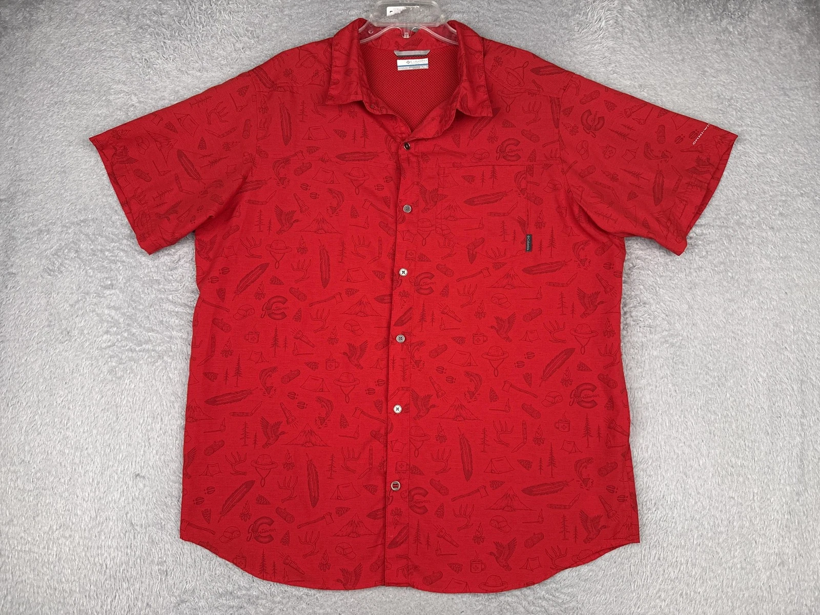 Columbia Shirt Mens XL Red Short Sleeve Camping Button Omni-Shade All Over Print