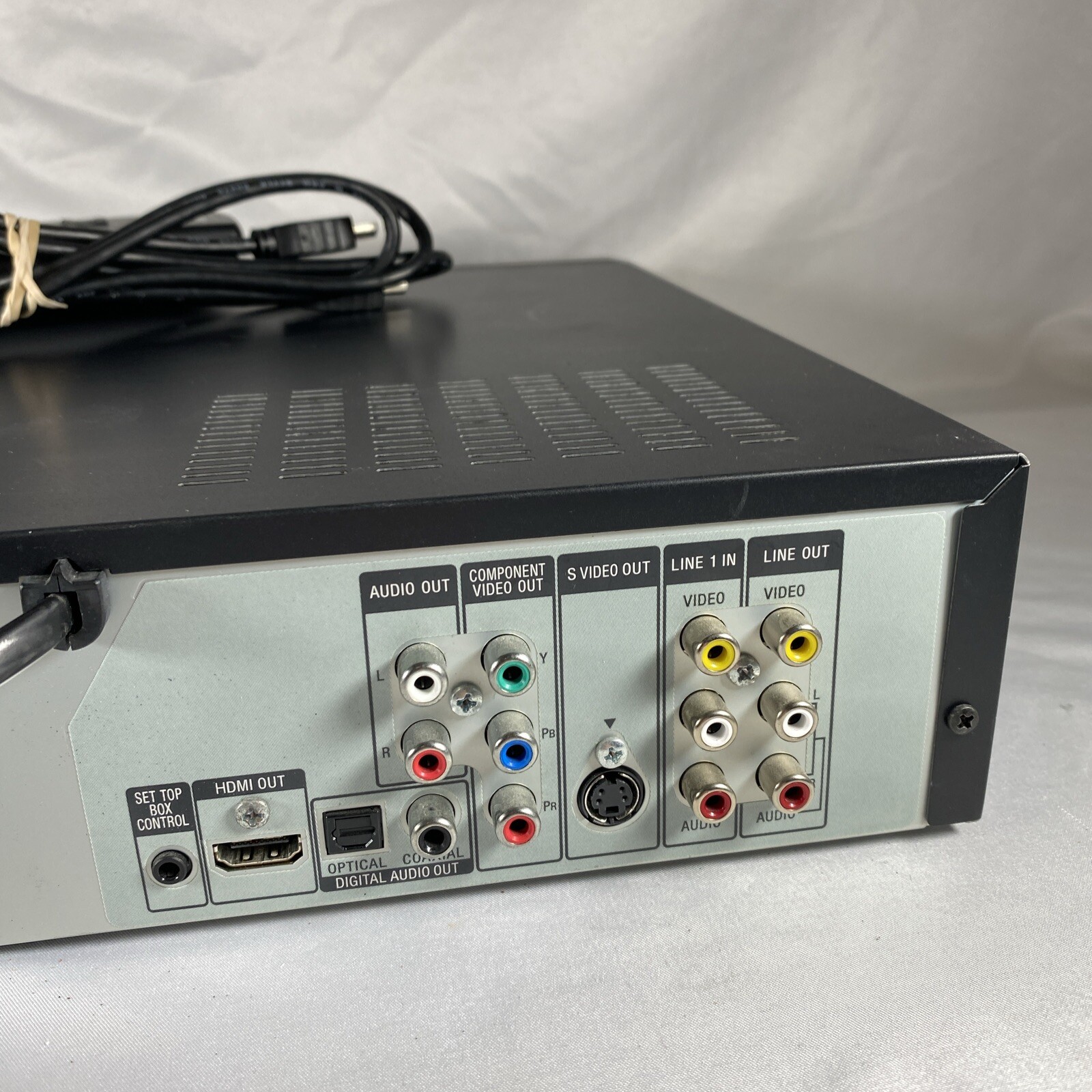 Sony RDRVX525 DVD Recorder VCR VHS HDMI Combo Player w/ Remote Tested