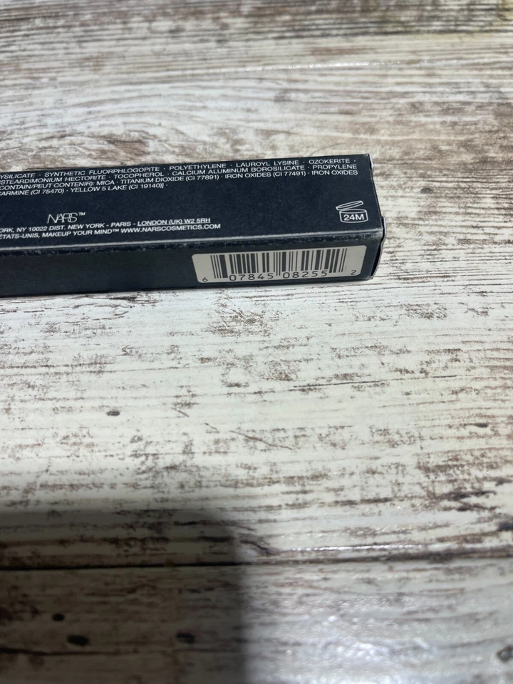 Nars Velvet Shadow Stick (8255 Hollywoodland) 0.05oz/1.6g New in Box - Image 4 of 4