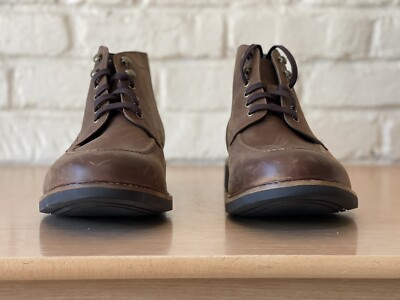 Clarks Bostonian Chukka WALKER MID Leather Ankle Moc Toe  display picture 1