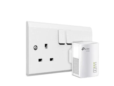 TP-Link AV1000 Powerline TV Gaming Networking Single Adapter UK TL-PA7017    X 1