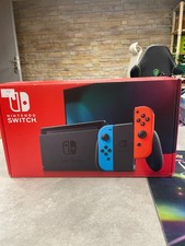 Nintendo Switch 32 Go Console Portable - Rouge Néon/Bleu Néon