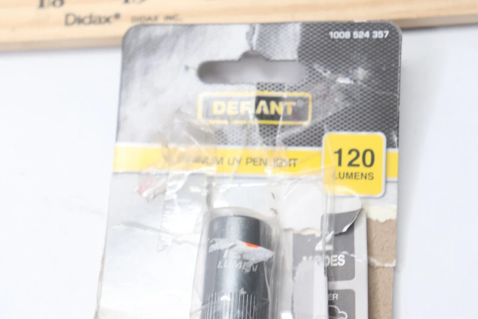 Defiant Pen Light with UV Function 120 Lumens Aluminum Black 1008 524 357 - Image 2 of 4