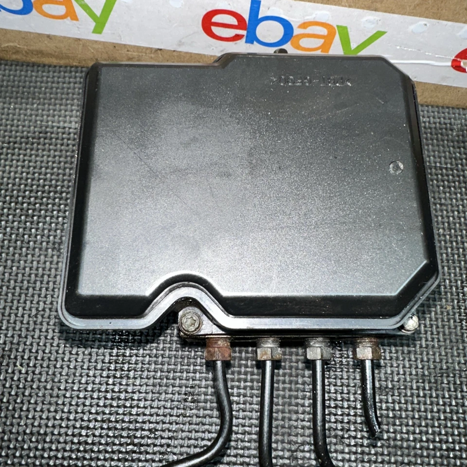 Nissan Murano Leaf 2009 ABS módulo de bomba de freno antibloqueo OEM Foto 3 de 4