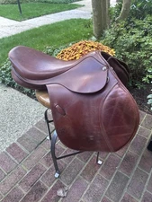 Pessoa XCH Saddle 18” Medium Tree –  467537 Excellent Condition Close contact 