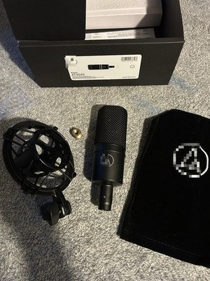 AT4040 Cardioid Condenser Microphone Large-Diaphragm