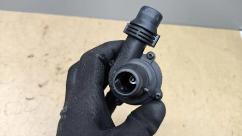 BMW 7 E65, E66, E67 Zirkulationswassermotor 6922699 3.00 Diesel 170kw 33158759