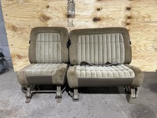 92-94 Chevrolet Gmc Suburban Blazer Tahoe Rear Split Bench Seat Tan Cloth 92-94 Chevrolet Gmc Suburban Blazer Tahoe Rear Split Bench Seat Tan Cloth