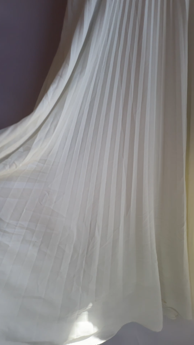tome collective white pleated midi dress TOME x RTR White Pleated Midi Dress Size 8 stains and mesh tear