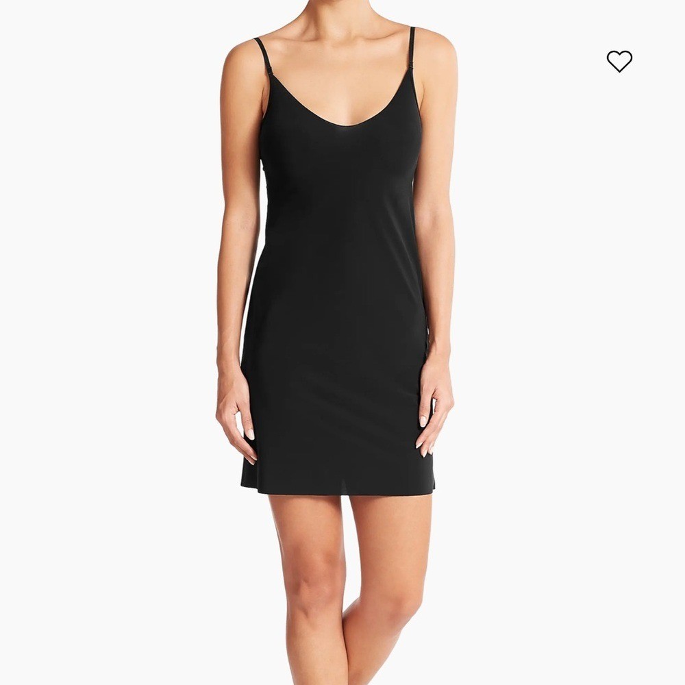 Commando Classic Tailored v neck stretch slip cam… - image 3