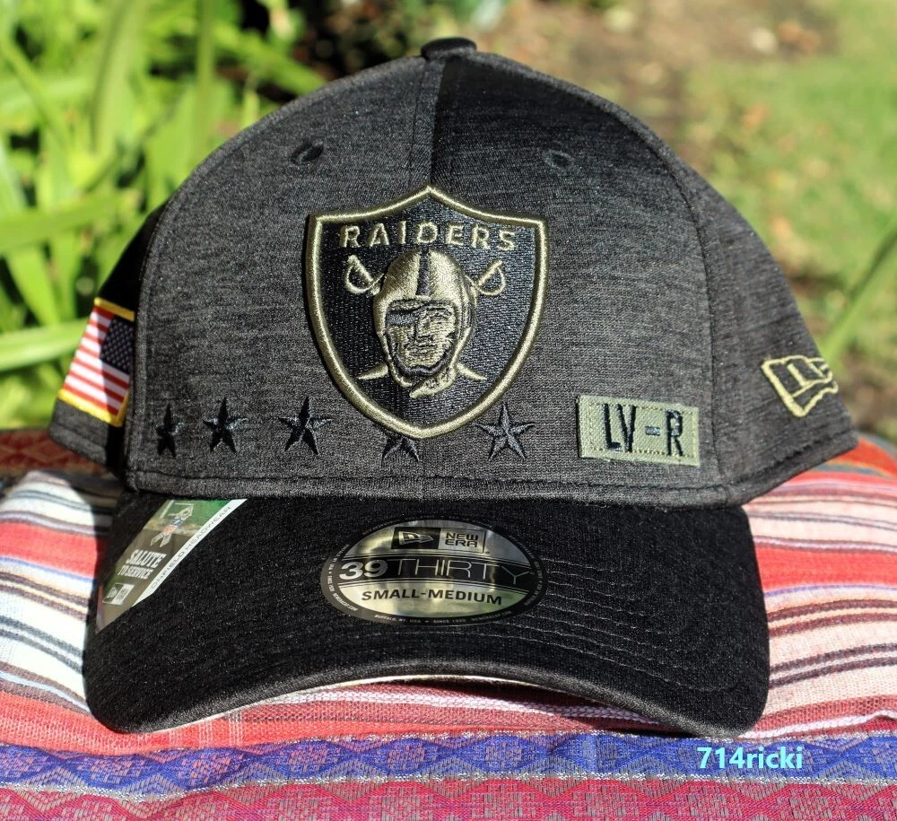 Raiders salute to service hat 2025