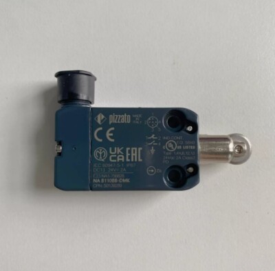 1PCS NEW FOR Limit switch NA B110BB-DMK