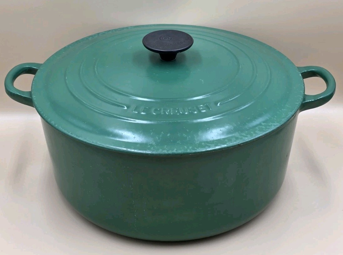 Le Creuset Cast Iron 6.7L/7Qt Vintage Round Dutch Oven #28 Green 