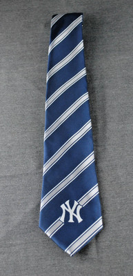 New York Yankees Eagles Wings MLB Genuine  Merchandise Men's Tie Navy Blue/Gray