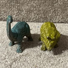 1992 dinosaurs Triceratops 2  Height. Apatosaurus 3  Height