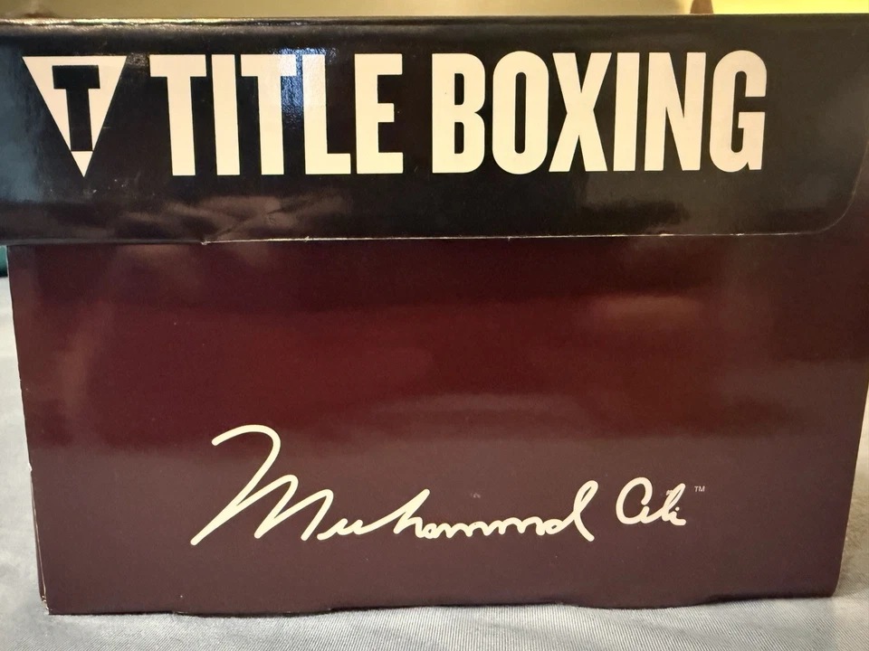 Guantes de entrenamiento Title Boxing Muhammad Ali Legacy - ¡MUY RAROS! Foto 3 de 4