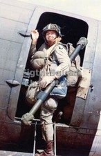 WW2 Picture Photo US paratrooper before landing 6245