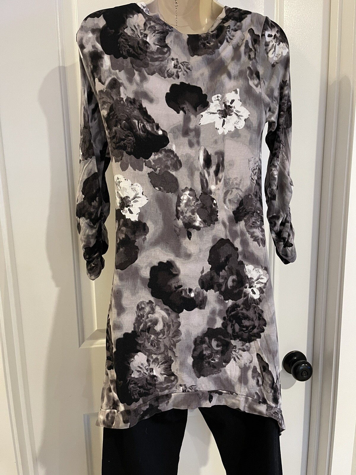 Context (Grace Elements) Tunic Handkerchief Hem S… - image 3