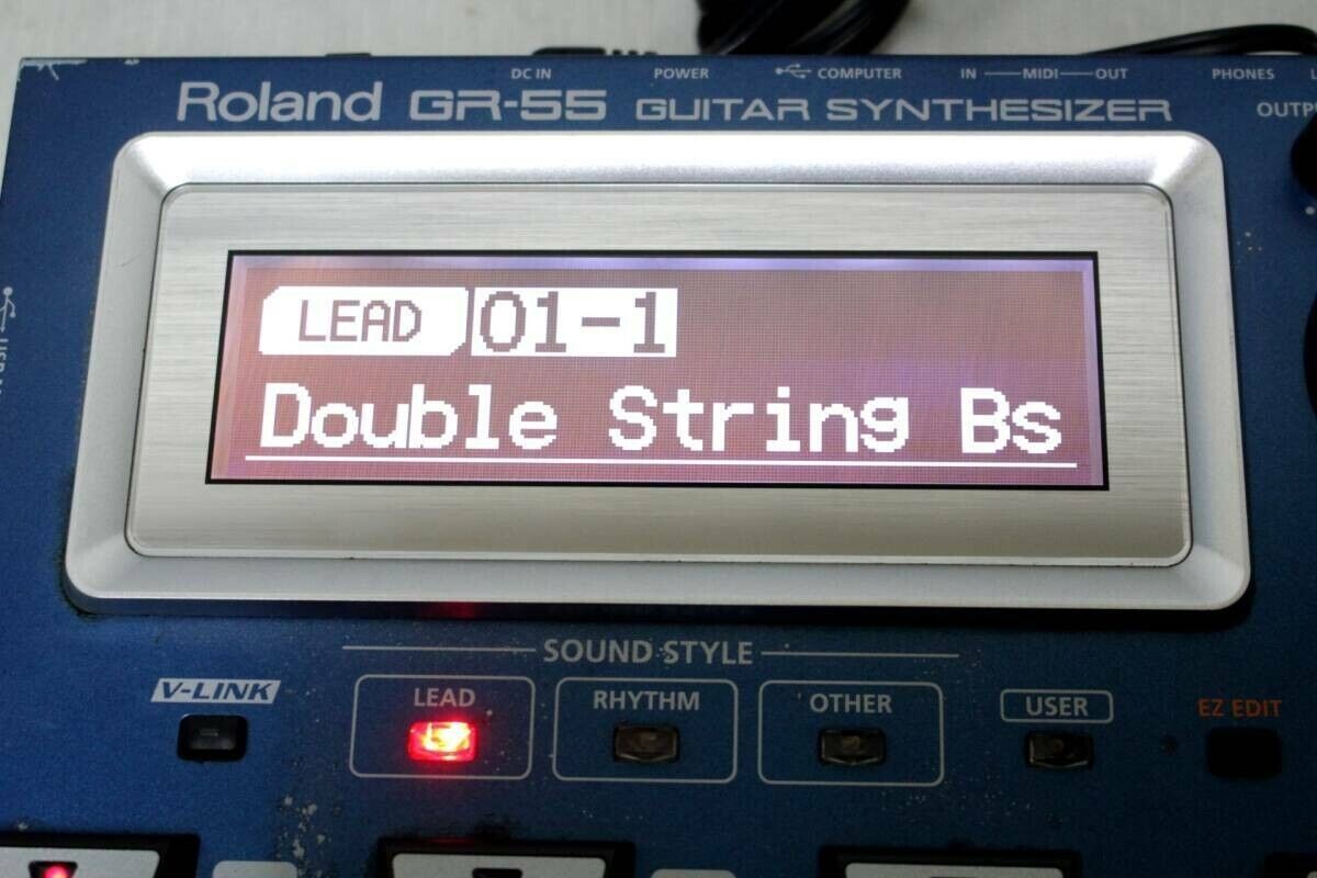 Roland GR-55 Guitar Synthesizer Effect Pedal Blue Used Roland GR-55 Guitar Synthesizer Effect Pedal Blue Used