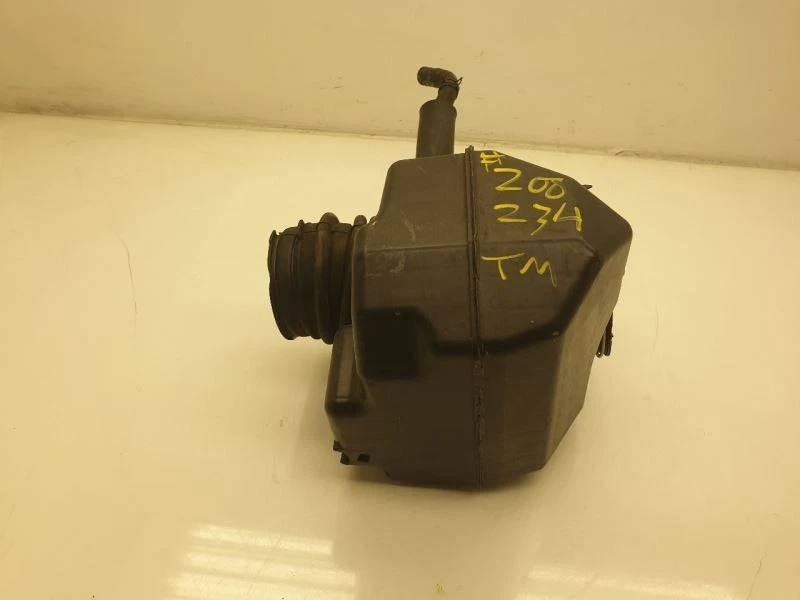 Toyota Camry SE 2002 3,0 L 6 cilindros filtro de aire tubo/resonador  Foto 2 de 4