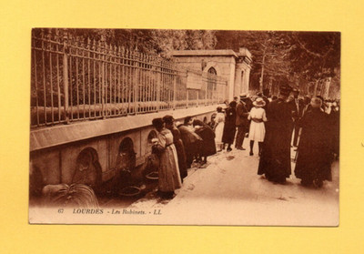 LOURDES - Die Wasserhähne .... (Ref. M914)