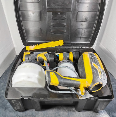 WAGNER Flexio 590 Indoor/Outdoor Handheld Manual Paint Sprayer Kit w/ Case