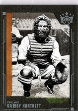 2022 Panini Diamond Kings #66 Gabby Hartnett Framed Green #/25