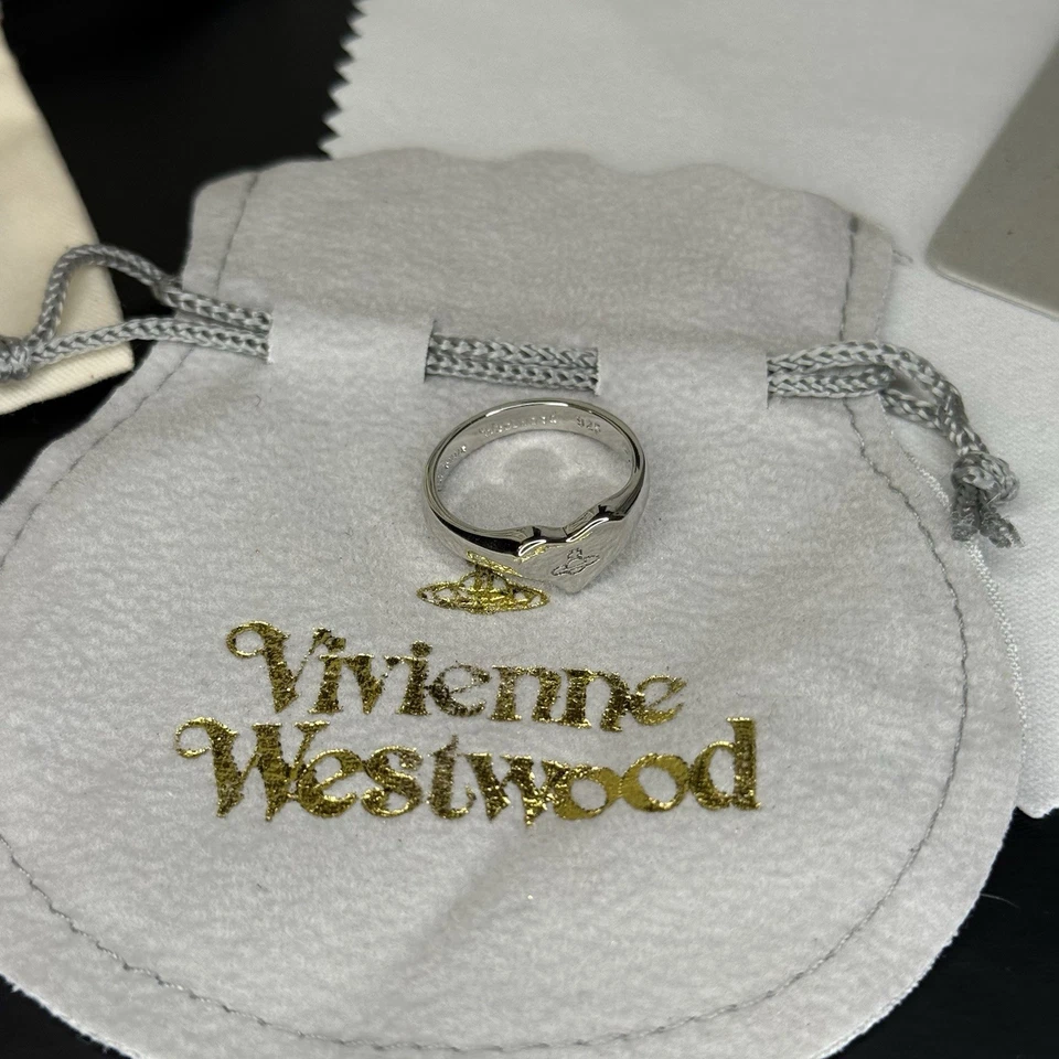 Vivienne Westwood 925 Silver Marybelle Metal Heart Ring Size 6-8 New in Box - Image 2 of 4