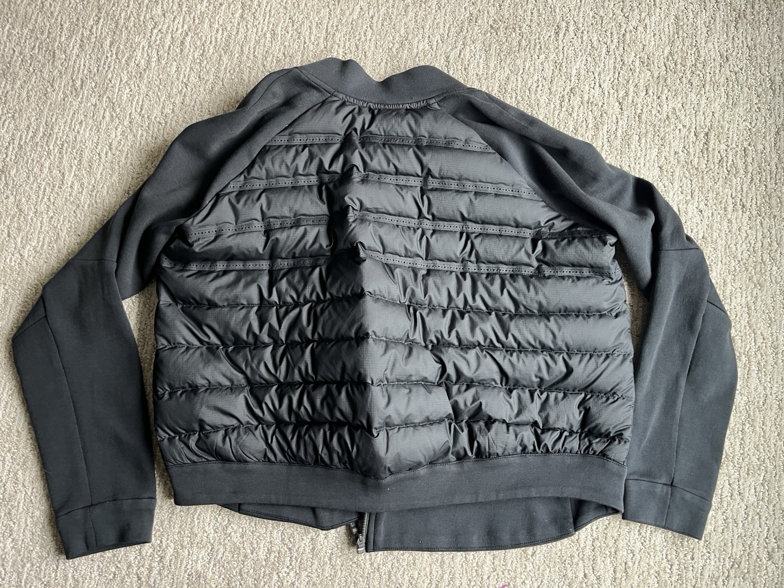 SACAI X NIKE Nike Giacca Grande Piumino Schiena Cropped Zip Up Cappotto Nero Logo Ottimo