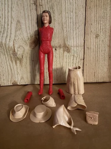 Marx Janice West / Johnny West RARE red vintage