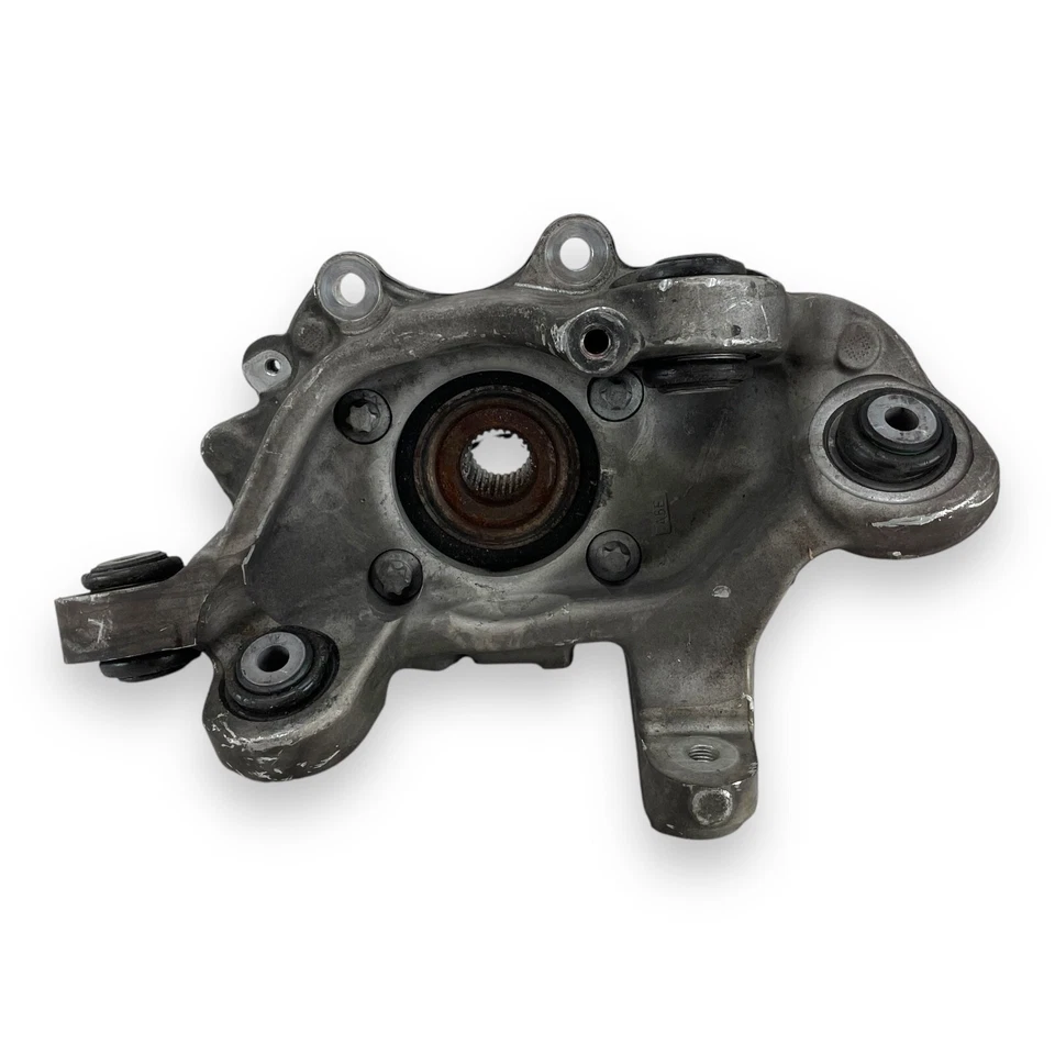 2016-2021 Mercedes-Benz AMG C63 E63 Rear right suspension spindle knuckle OEM - Image 4 of 4