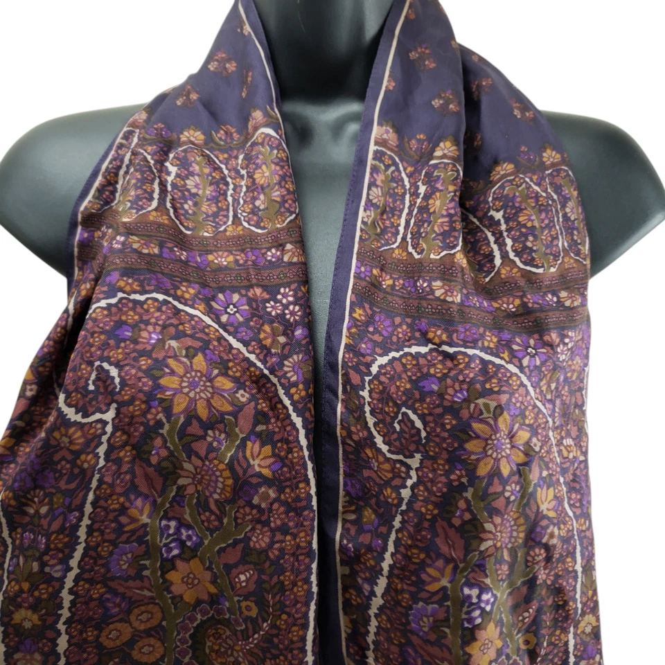 Bufanda de seda Liberty of London púrpura cachemira 11/52" hecha en Inglaterra Foto 2 de 4