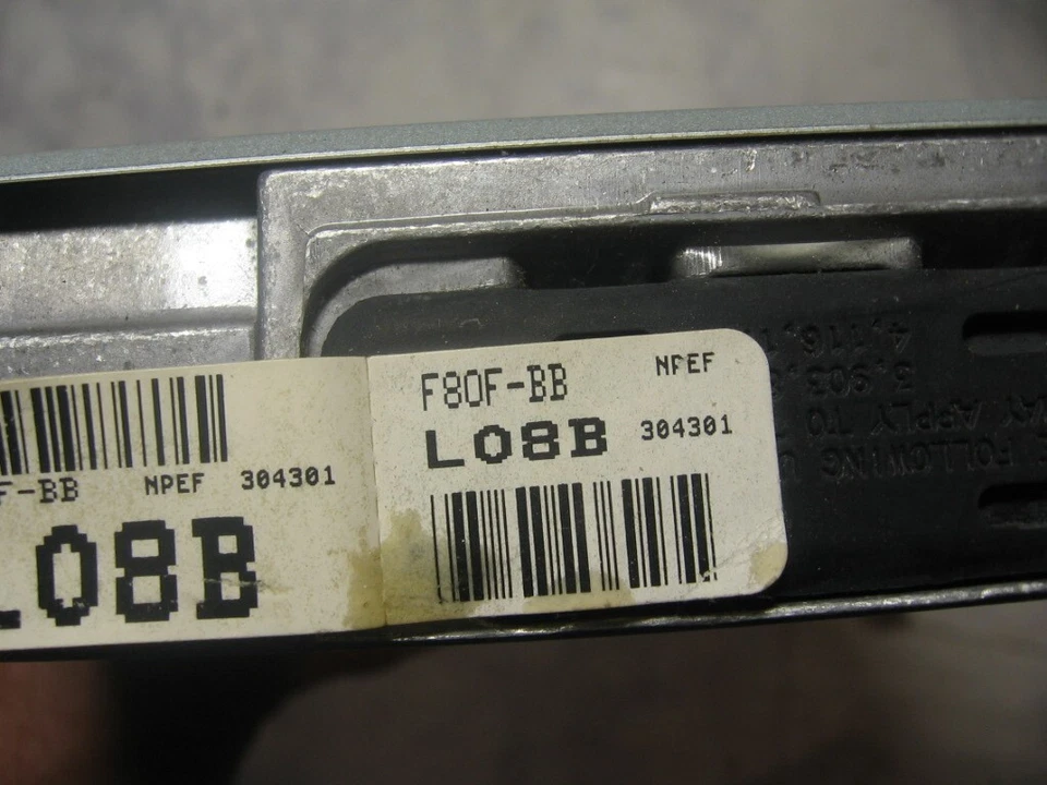 MÓDULO DE CONTROL DE SUSPENSIÓN LINCOLN CONTINENTAL 1998 1999 2000 2001 F80F-3B494-AD Foto 4 de 4