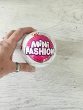 Mini Fashion Mini Brands Surprise Ball 5 Surprise Fashion - Series 1