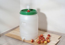 Maischefass Mostfass Getränkefass Weinfass Fass 60L