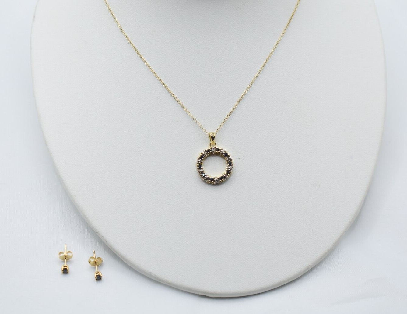 Italian-Made Sterling Silver Circle Necklace with Sapphire Stud Earrings