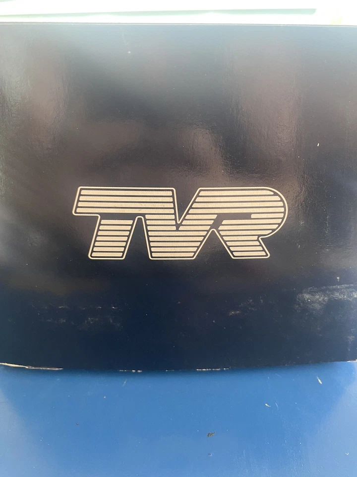 Purple TRV Speed 12 1:18 Scale Diecast Hotwheels Collectibles. Small Dent On Box - Image 3 of 3