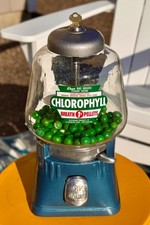 Nice 1940's Silver King Cent Chlorophyll Gumball Candy Vending Machine