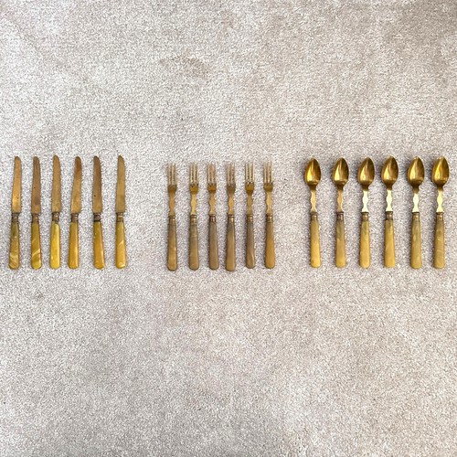Vtg Yellow Bakelite Flatware Set Art Deco Brass 18 Piece 6 Place Settings Read