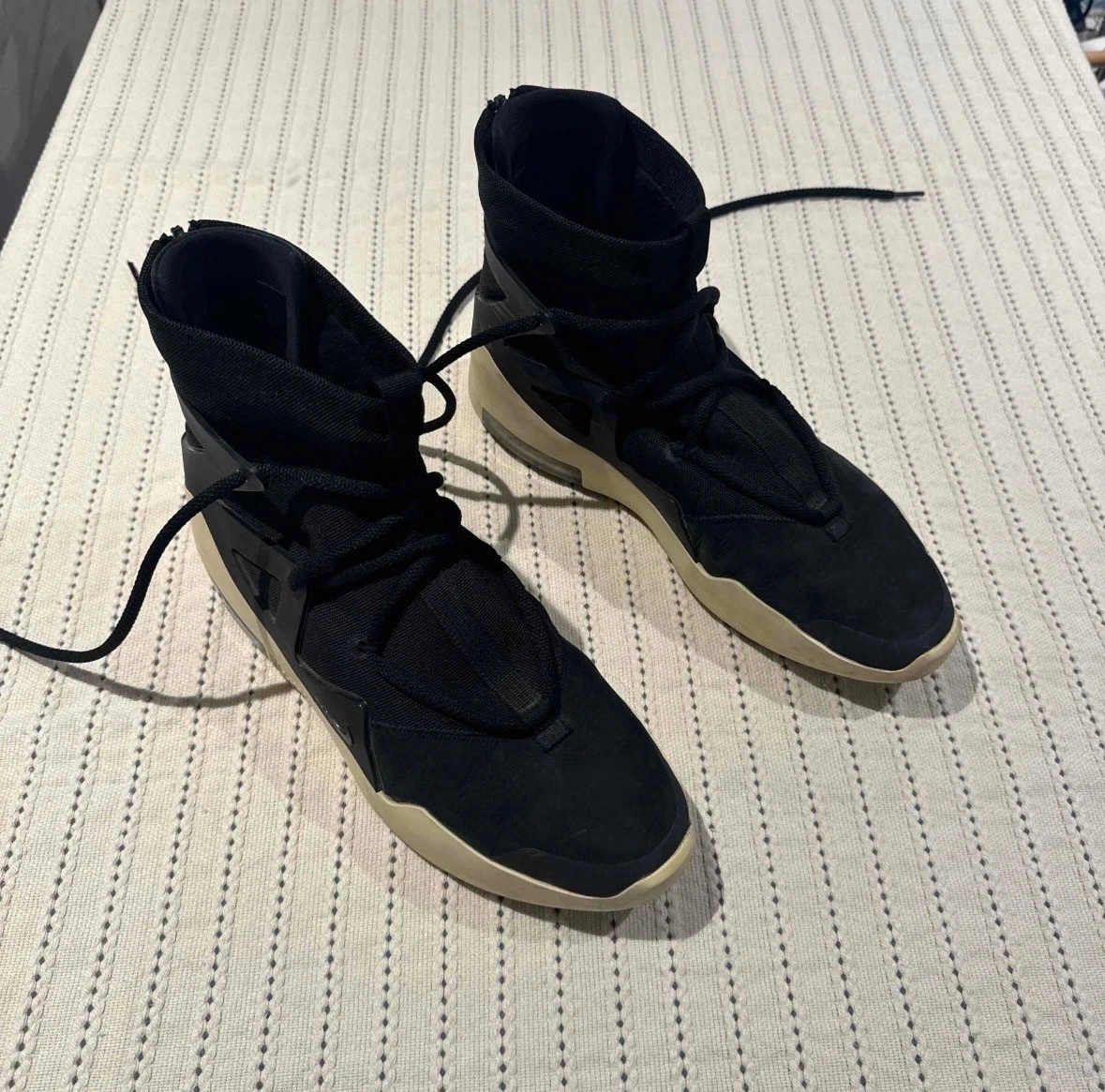 Preços baixos em Nike Air Fear Of God 1 Black | eBay